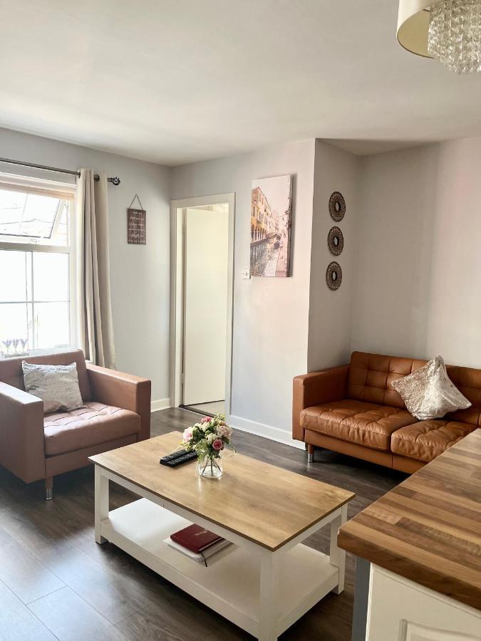 Trinity Apartments Four 1-Bedroom Apts Waterford City Centre Eksteriør bilde