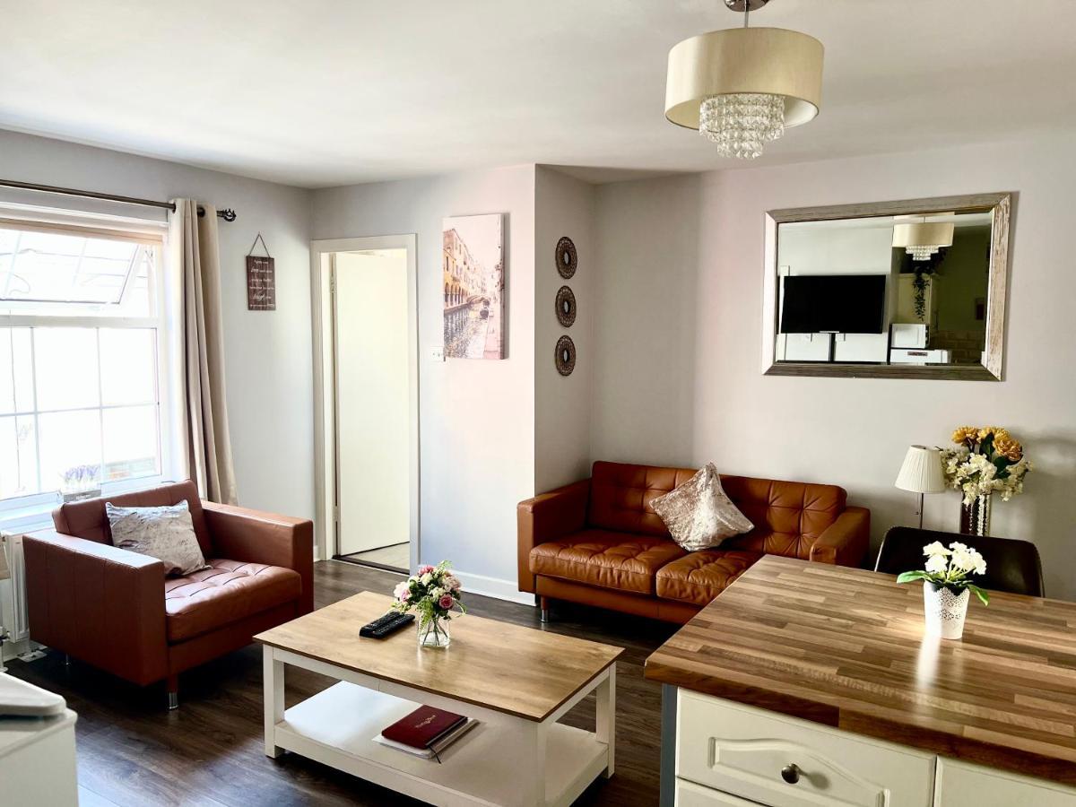 Trinity Apartments Four 1-Bedroom Apts Waterford City Centre Eksteriør bilde