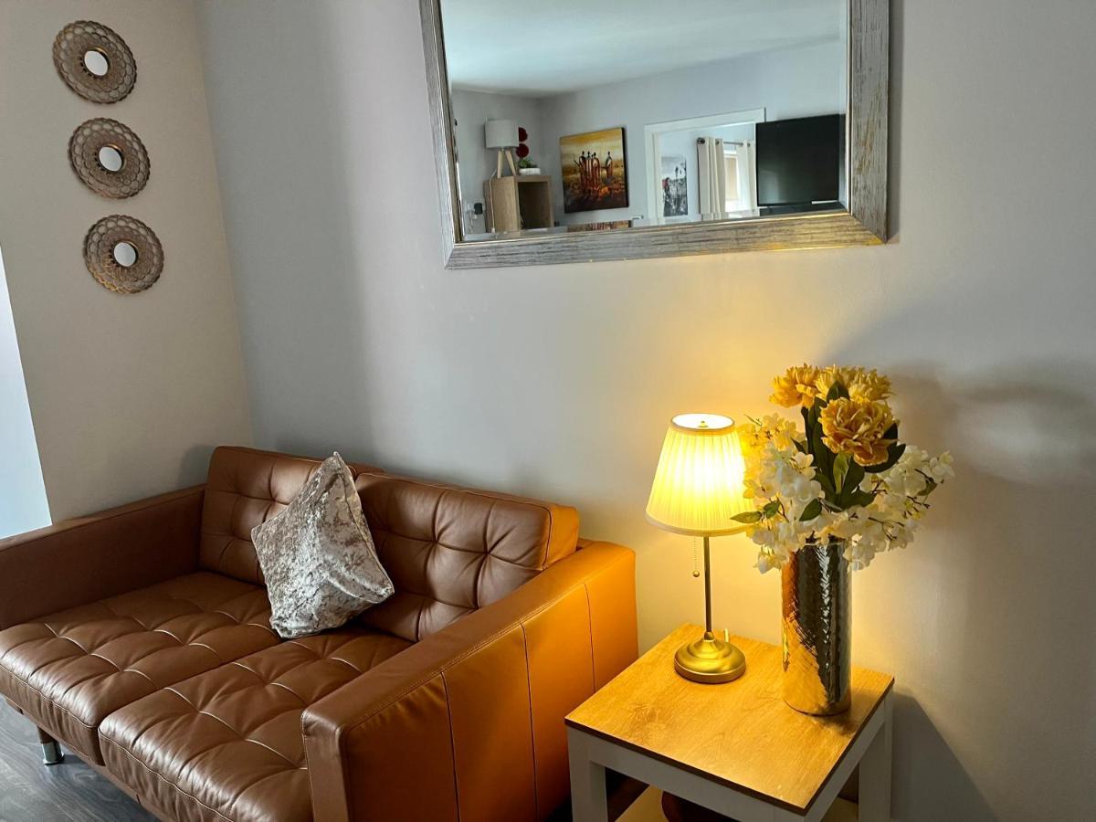 Trinity Apartments Four 1-Bedroom Apts Waterford City Centre Eksteriør bilde